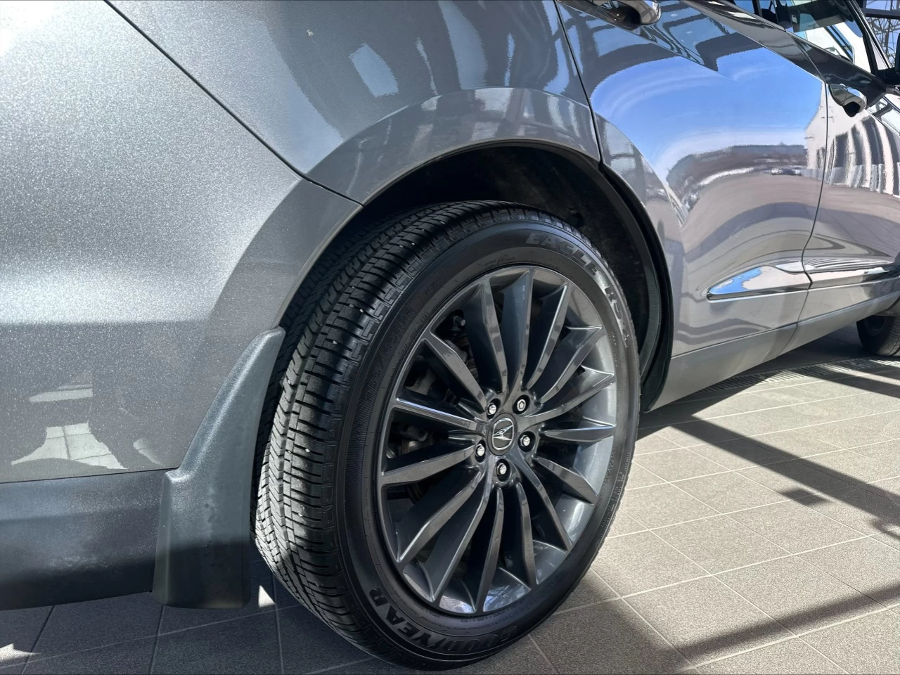 2022 Acura RDX Platinum Elite A-Spec/PMC Edition https://www.acuramontrealcentre.com/resize/b990ff35b810a3abc0cc817b2ca24889-1