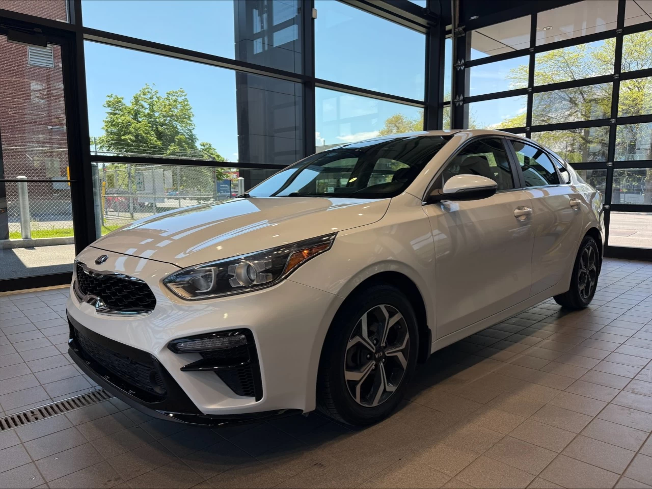 2020 Kia Forte EX https://www.acuramontrealcentre.com/resize/b990ff35b810a3abc0cc817b2ca24889-1