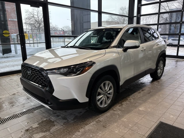 Toyota Corolla Cross LE 2023