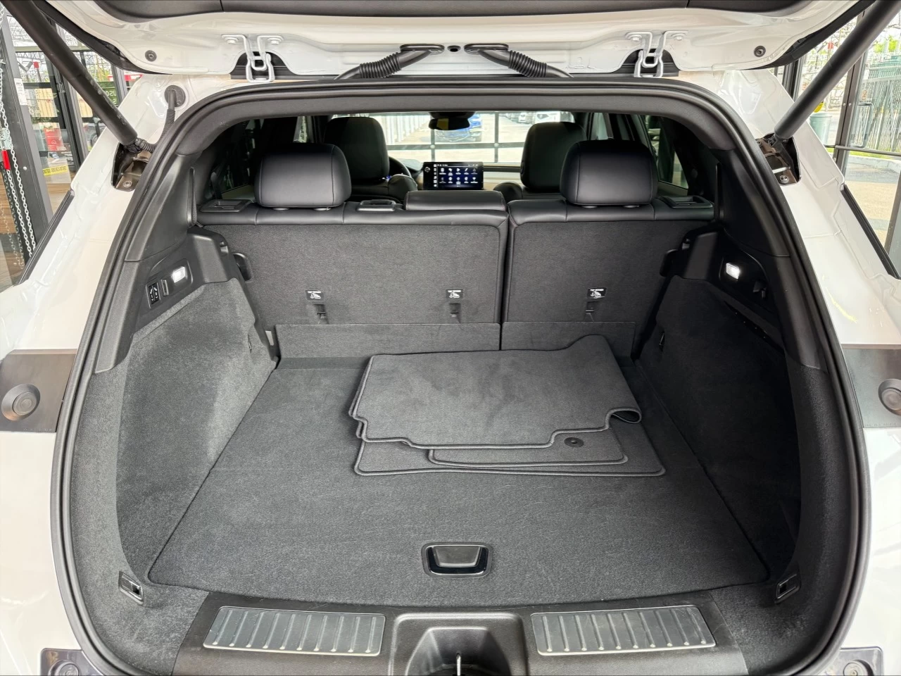 2024 Acura ZDX A-Spec Package https://www.acuramontrealcentre.com/resize/b990ff35b810a3abc0cc817b2ca24889-1