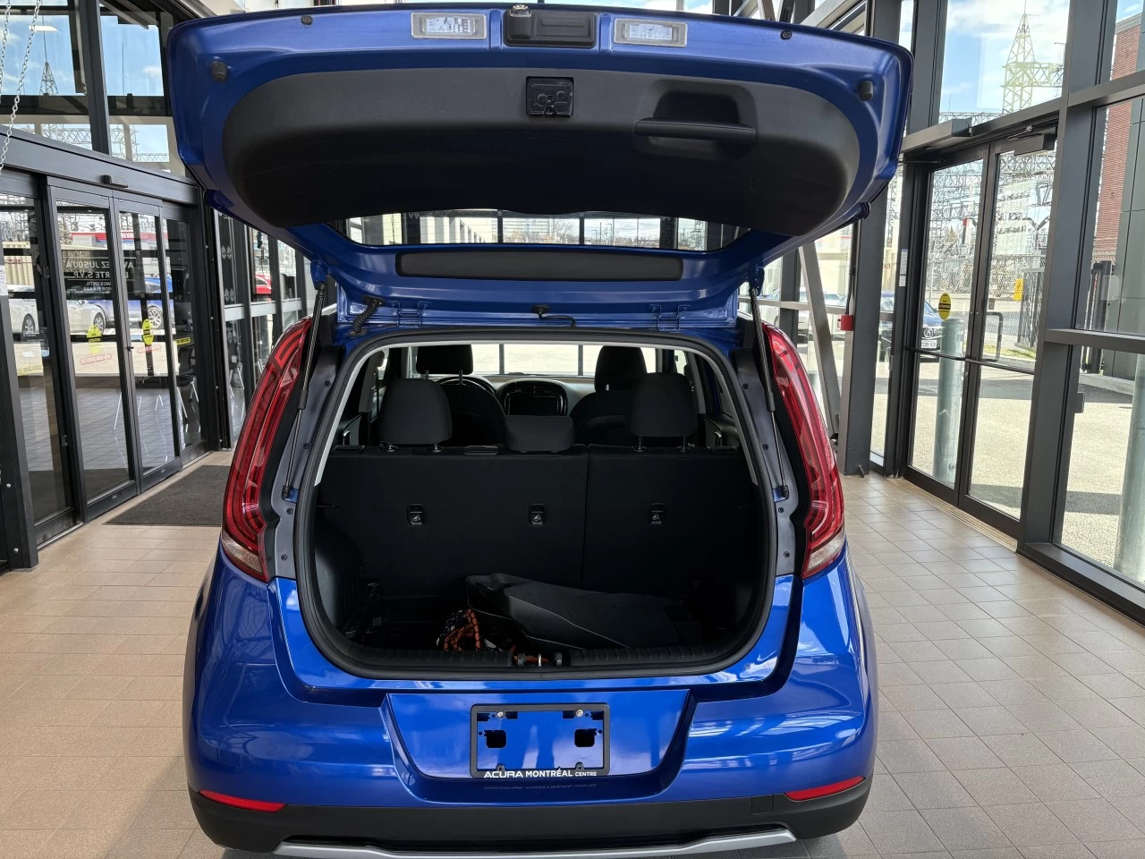 2021 Kia Soul EV EV Premium https://www.acuramontrealcentre.com/resize/b990ff35b810a3abc0cc817b2ca24889-1