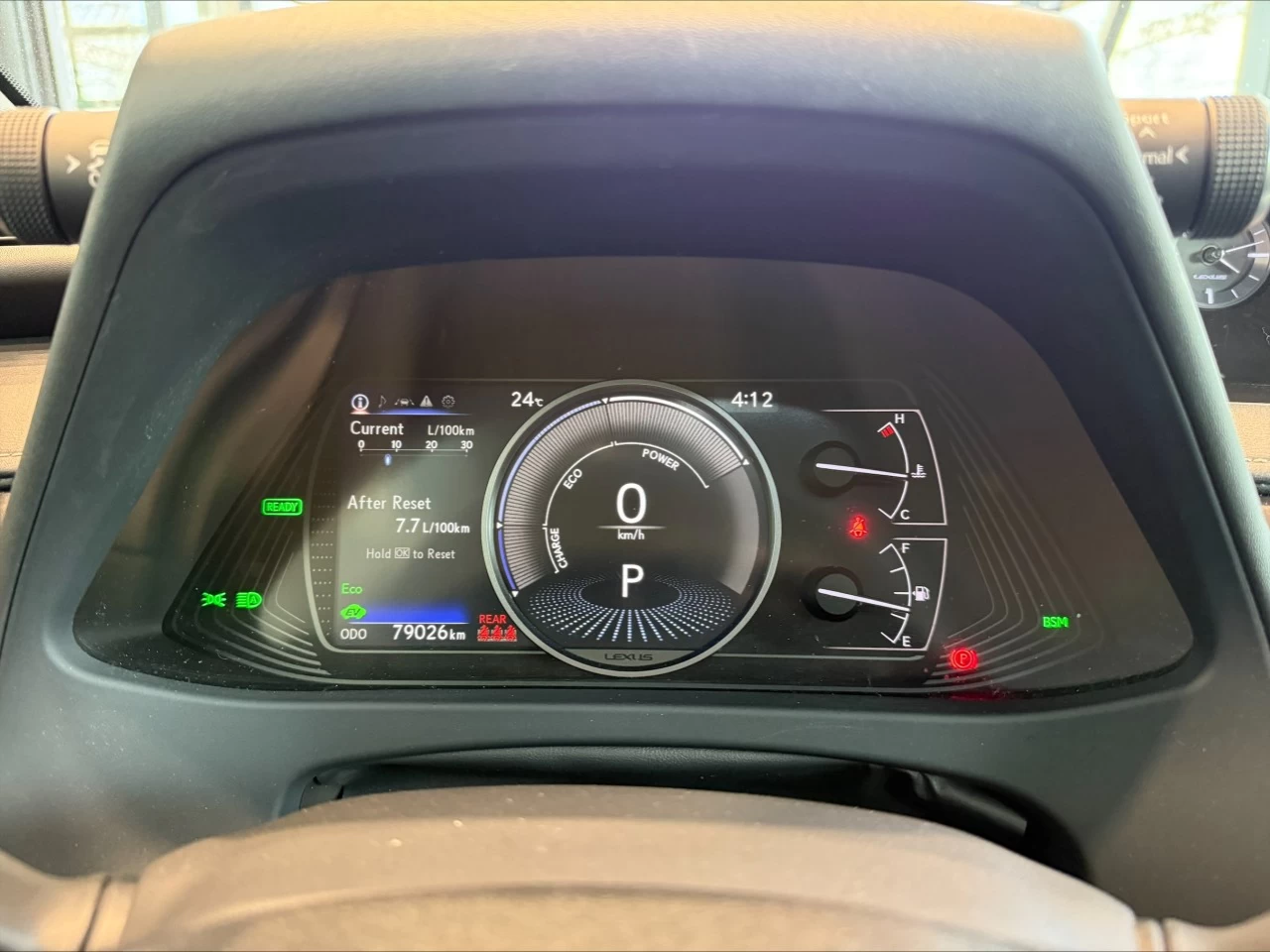 2021 Lexus UX250h UX 250h https://www.acuramontrealcentre.com/resize/b990ff35b810a3abc0cc817b2ca24889-1