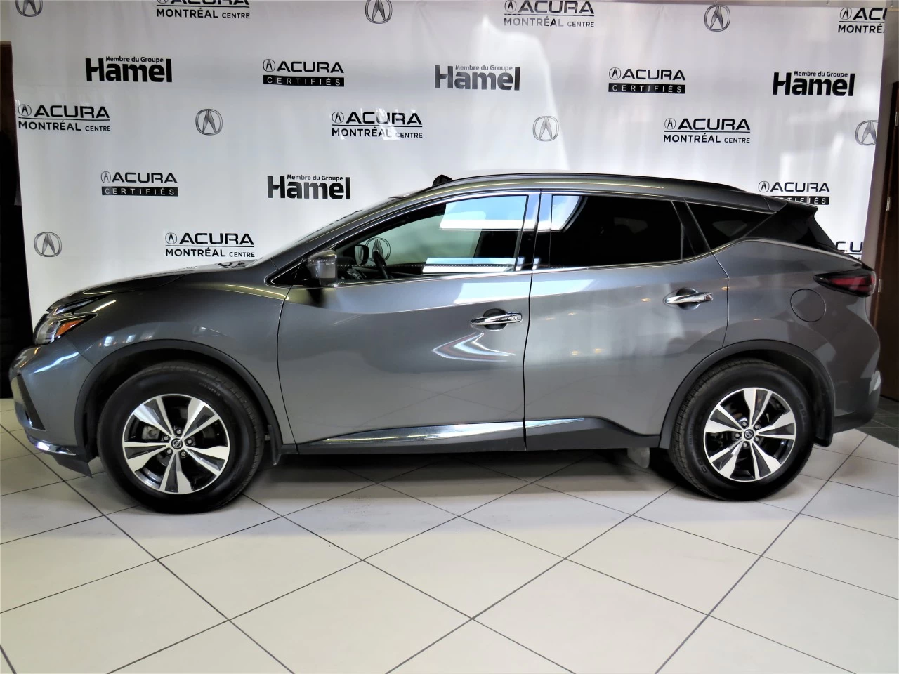 2020 Nissan Murano SV https://www.acuramontrealcentre.com/resize/b990ff35b810a3abc0cc817b2ca24889-1
