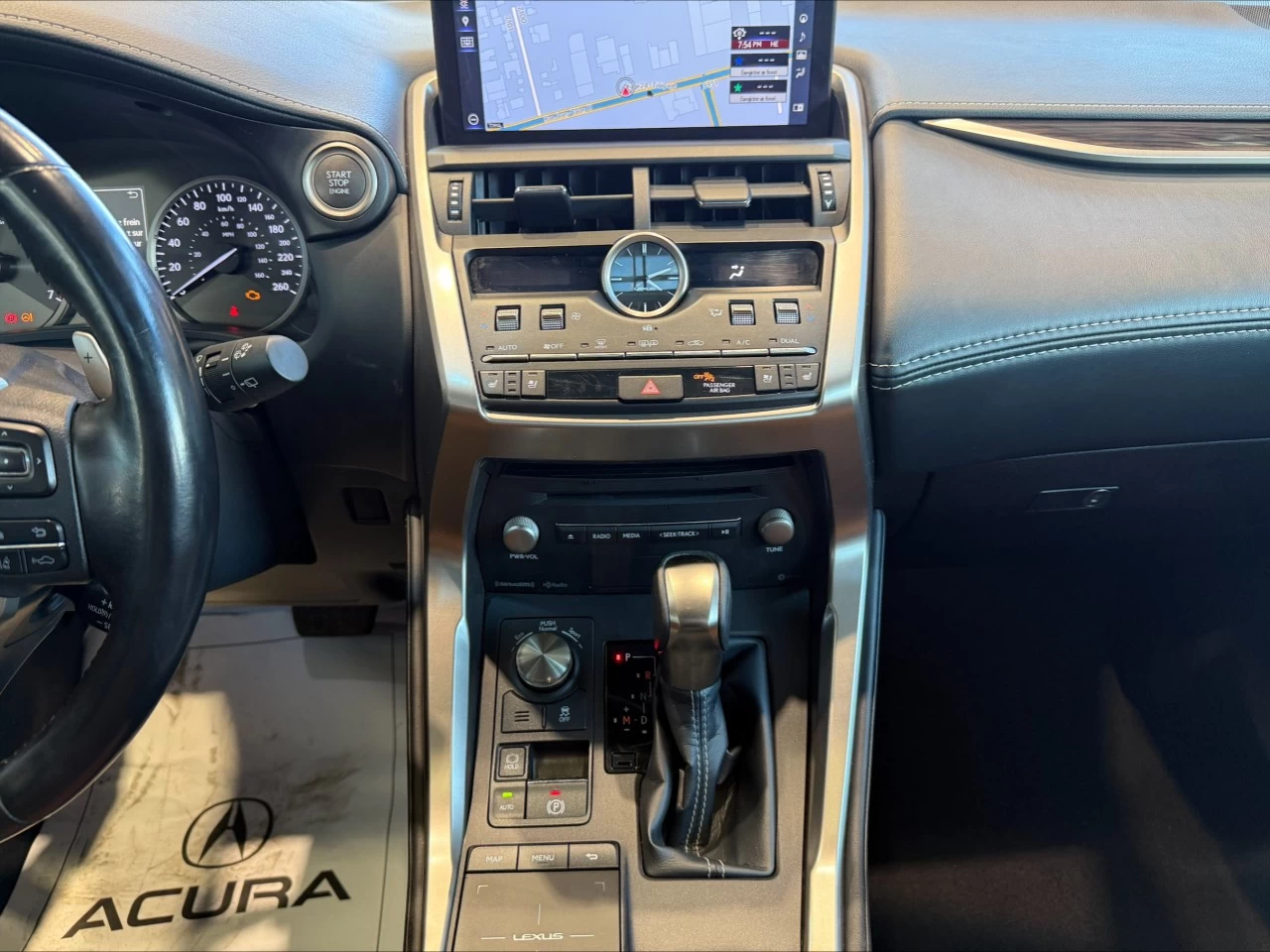 2018 Lexus NX300 NX 300 https://www.acuramontrealcentre.com/resize/b990ff35b810a3abc0cc817b2ca24889-1