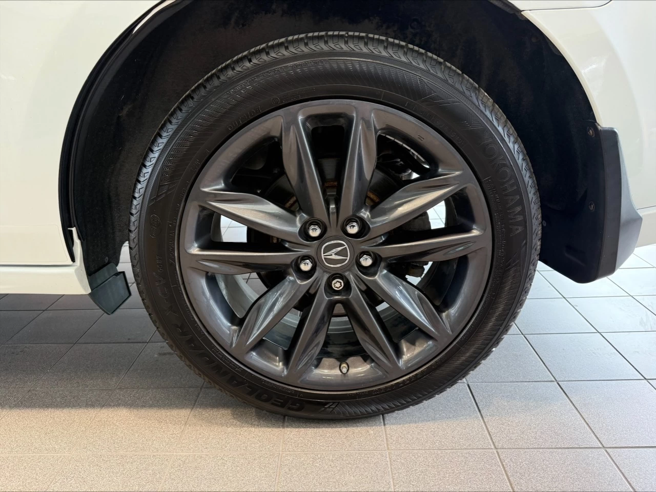 2019 Acura MDX Elite A-Spec https://www.acuramontrealcentre.com/resize/b990ff35b810a3abc0cc817b2ca24889-1