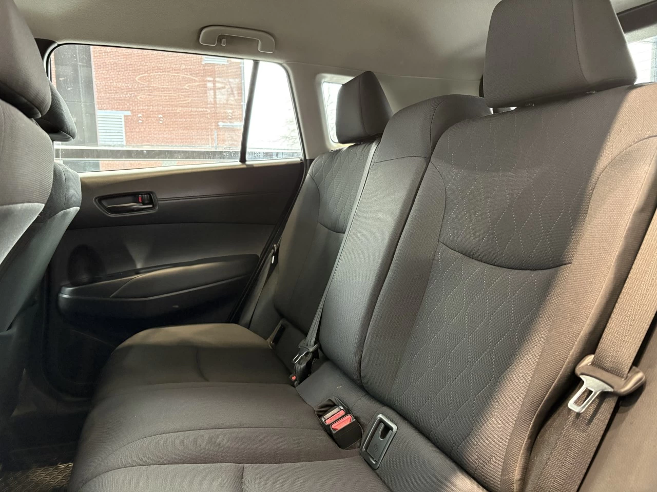 2023 Toyota Corolla Cross LE Image principale