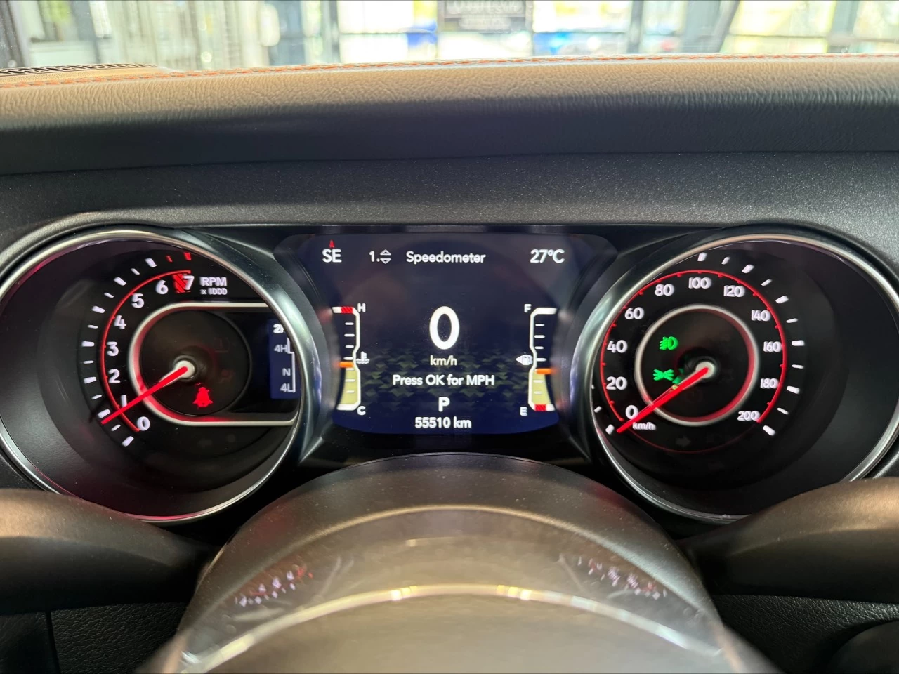 2022 Jeep Gladiator Mojave https://www.acuramontrealcentre.com/resize/b990ff35b810a3abc0cc817b2ca24889-1