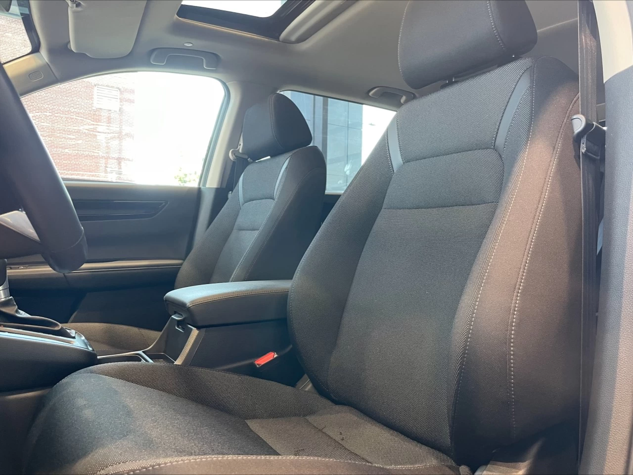 2024 Honda CR-V Sport https://www.acuramontrealcentre.com/resize/b990ff35b810a3abc0cc817b2ca24889-1
