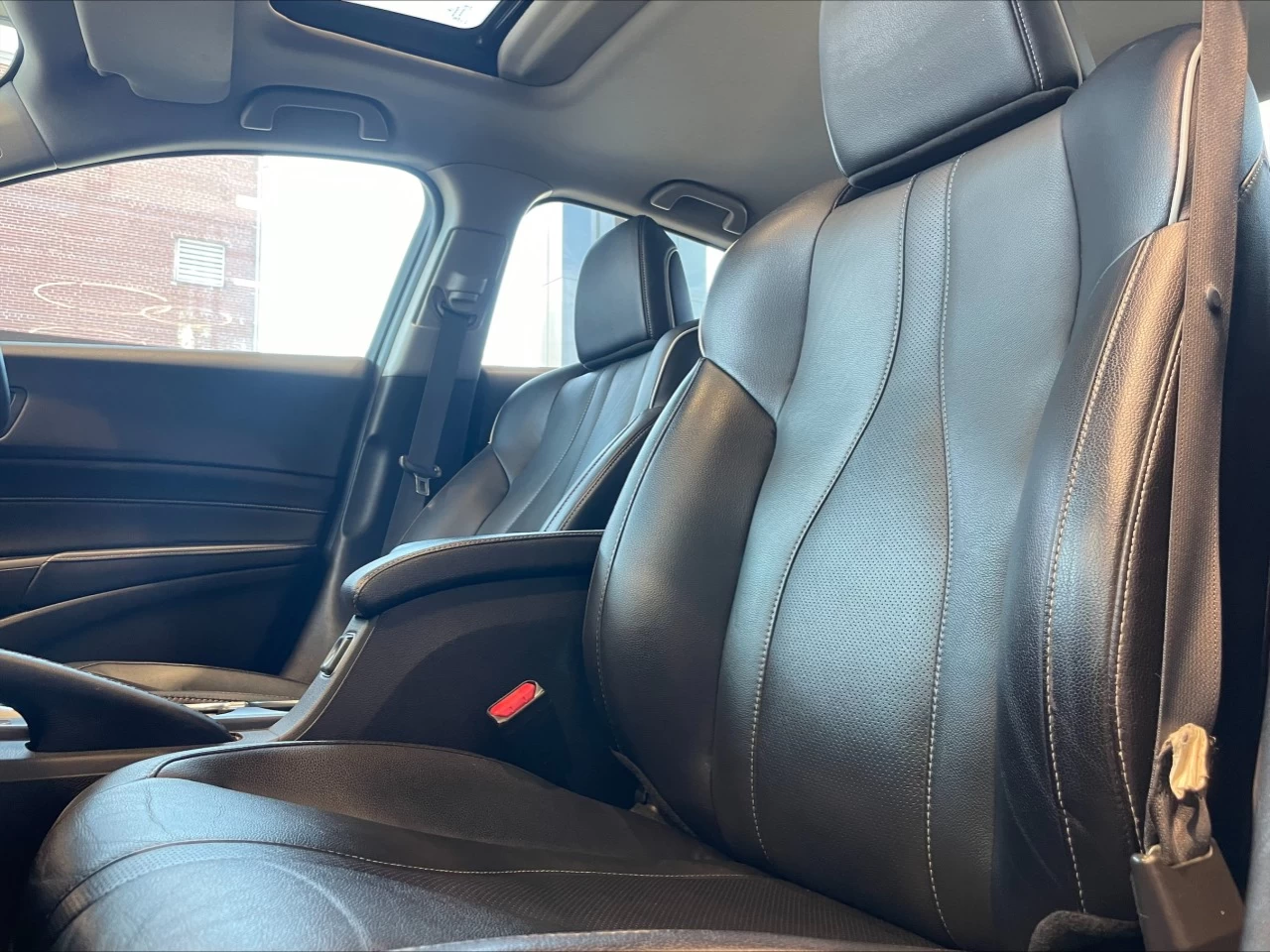 2020 Acura ILX Premium https://www.acuramontrealcentre.com/resize/b990ff35b810a3abc0cc817b2ca24889-1