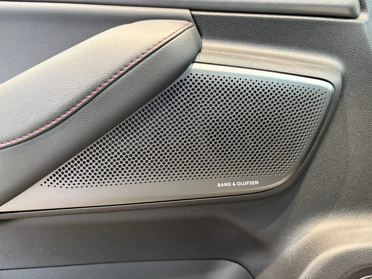 2024 Acura ZDX w/A-Spec Package Main Image