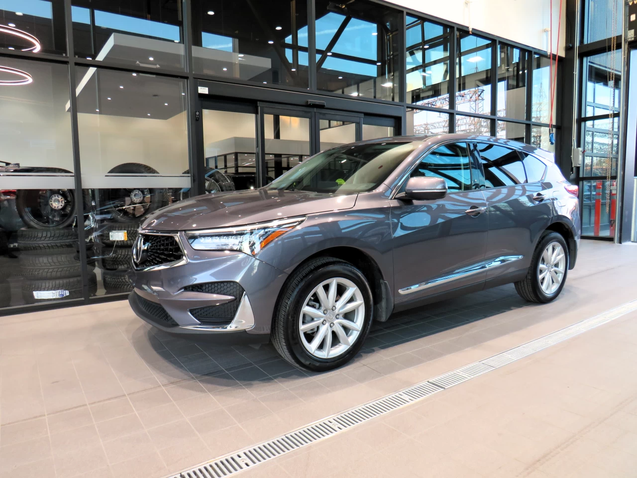 2020 Acura RDX AWD https://www.acuramontrealcentre.com/resize/b990ff35b810a3abc0cc817b2ca24889-1