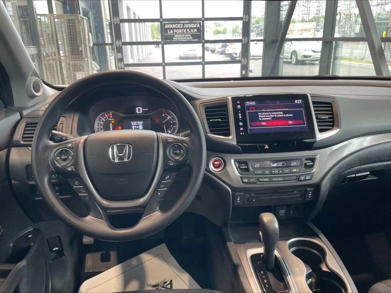 2017 Honda Ridgeline Sport https://www.acuramontrealcentre.com/resize/b990ff35b810a3abc0cc817b2ca24889-1
