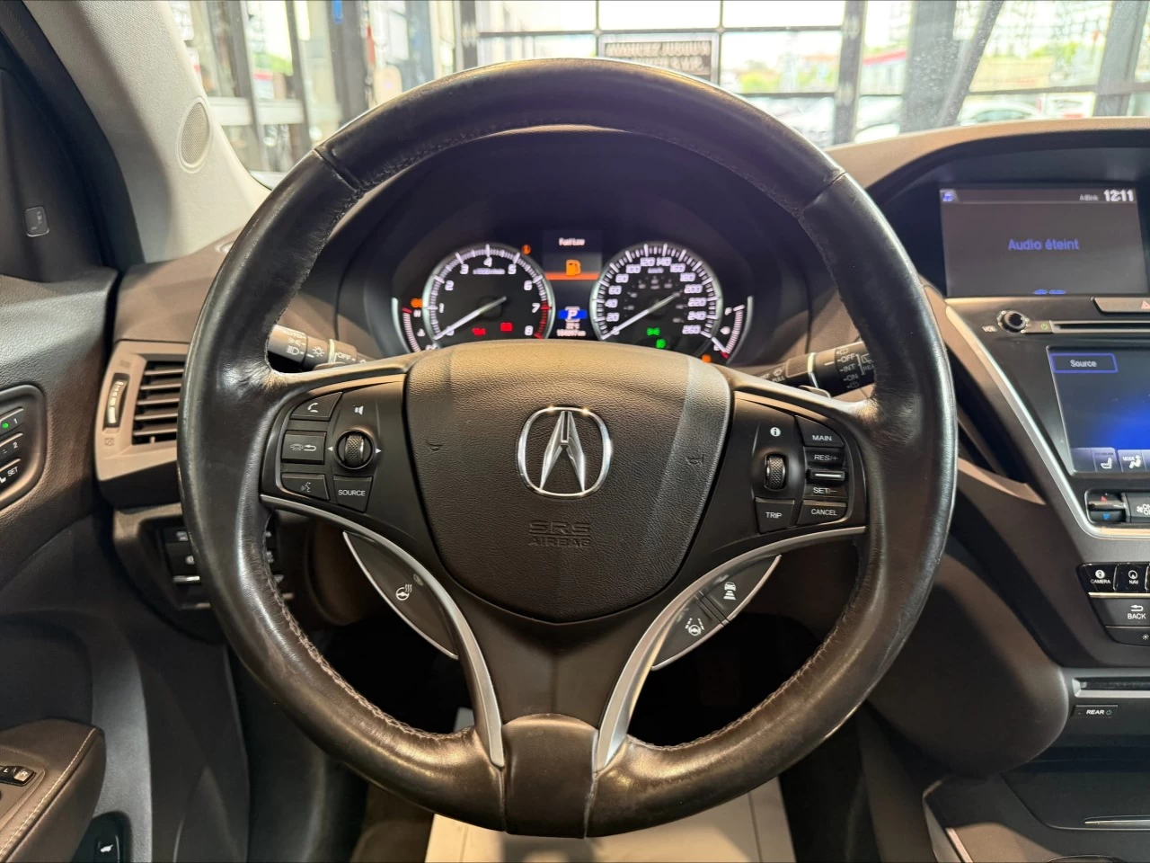 2017 Acura MDX Elite Pkg https://www.acuramontrealcentre.com/resize/b990ff35b810a3abc0cc817b2ca24889-1