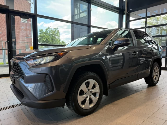 Toyota RAV4 LE 2023