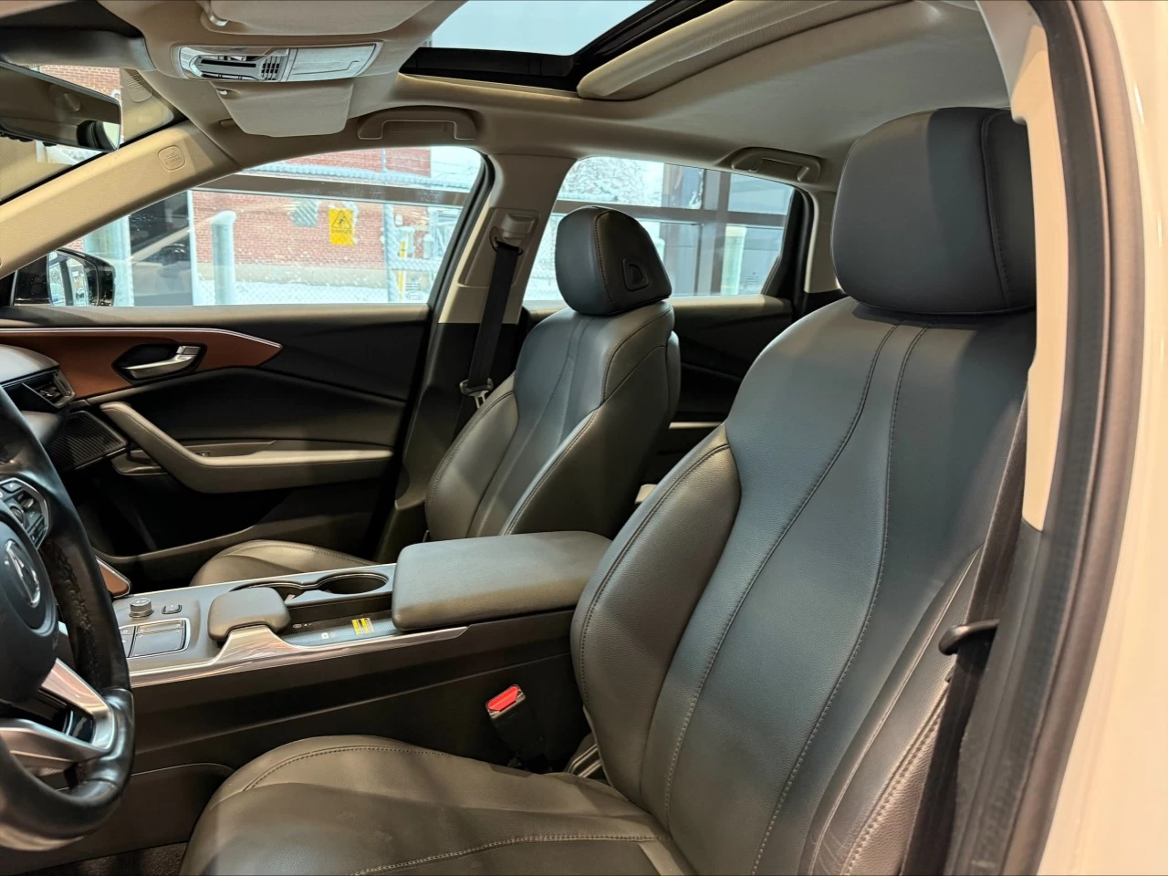 2021 Acura TLX Tech https://www.acuramontrealcentre.com/resize/b990ff35b810a3abc0cc817b2ca24889-1