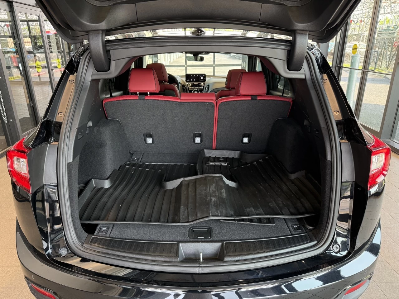 2022 Acura RDX A-Spec https://www.acuramontrealcentre.com/resize/b990ff35b810a3abc0cc817b2ca24889-1
