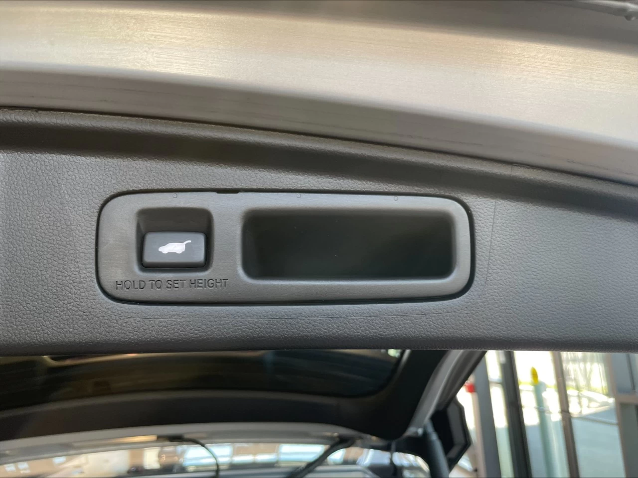 2024 Honda CR-V Sport https://www.acuramontrealcentre.com/resize/b990ff35b810a3abc0cc817b2ca24889-1
