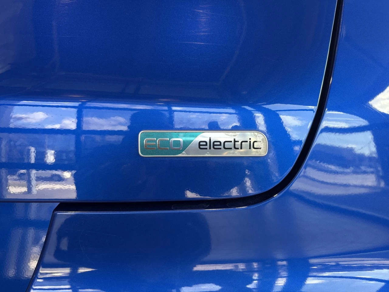 2021 Kia Soul EV EV Premium https://www.acuramontrealcentre.com/resize/b990ff35b810a3abc0cc817b2ca24889-1