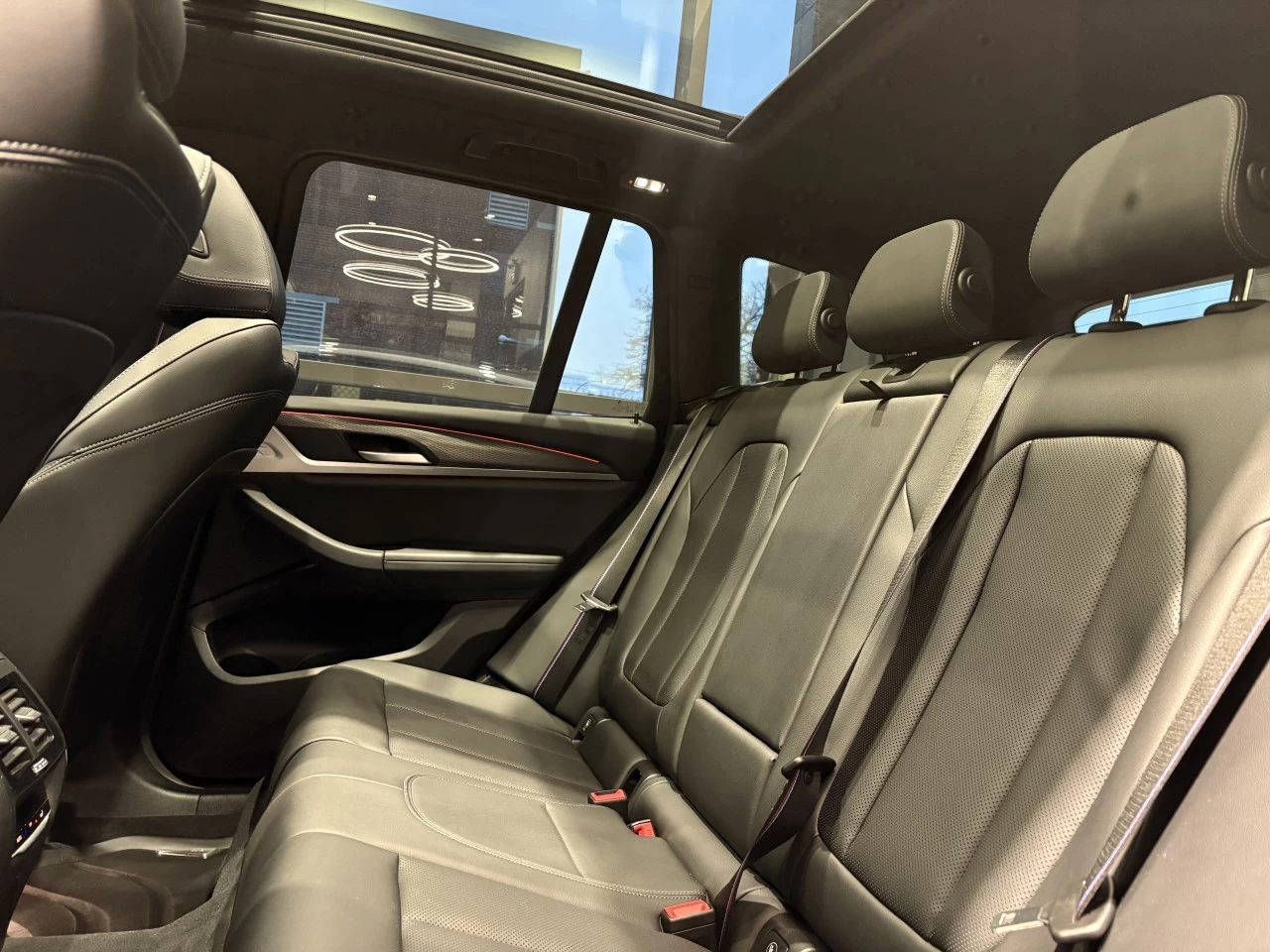 2024 BMW X3 xDrive30i https://www.acuramontrealcentre.com/resize/b990ff35b810a3abc0cc817b2ca24889-1