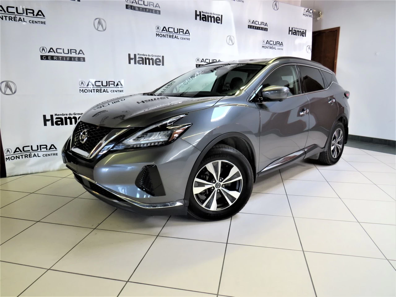 2020 Nissan Murano SV https://www.acuramontrealcentre.com/resize/b990ff35b810a3abc0cc817b2ca24889-1