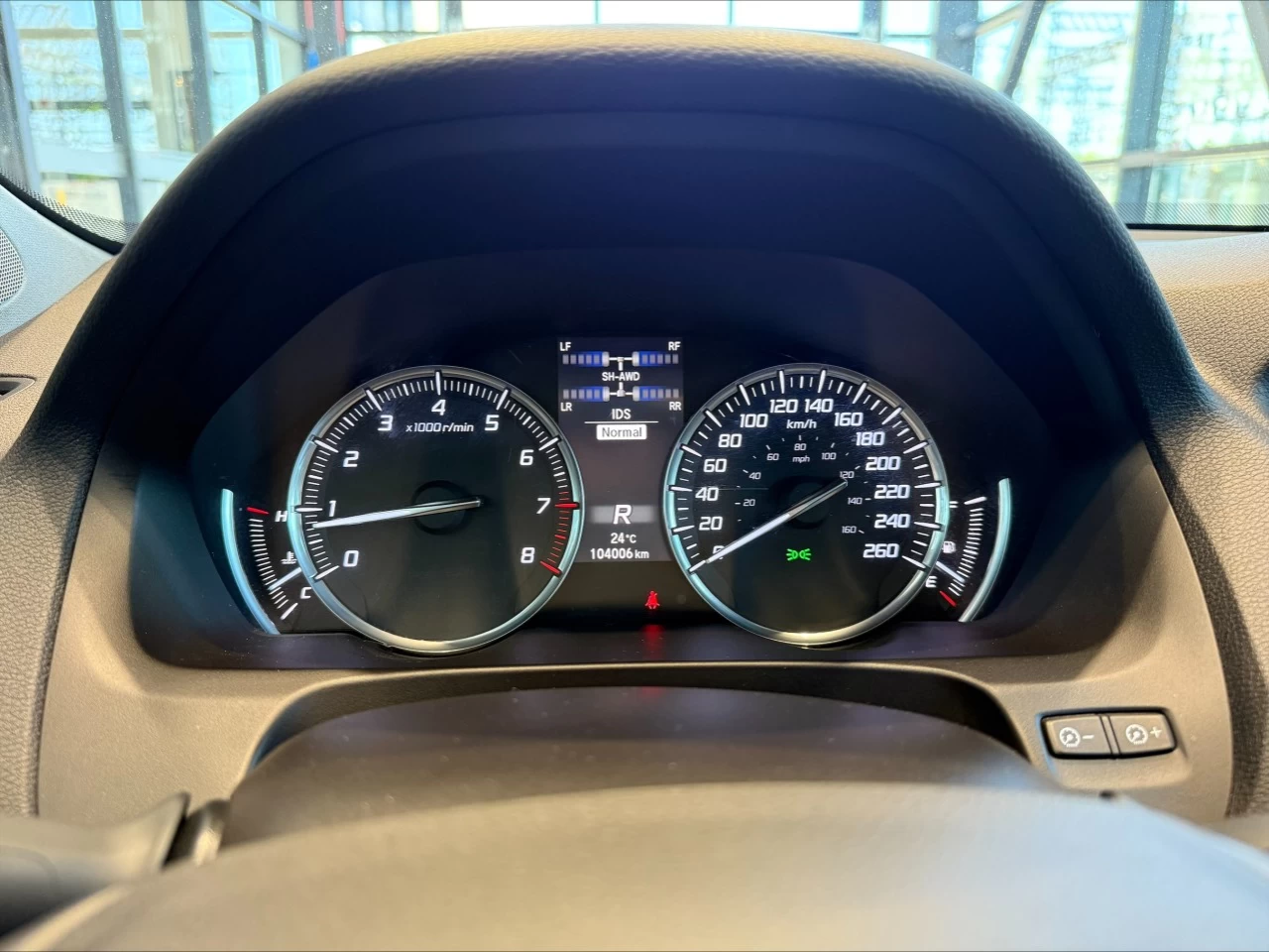 2017 Acura TLX V6 Tech https://www.acuramontrealcentre.com/resize/b990ff35b810a3abc0cc817b2ca24889-1