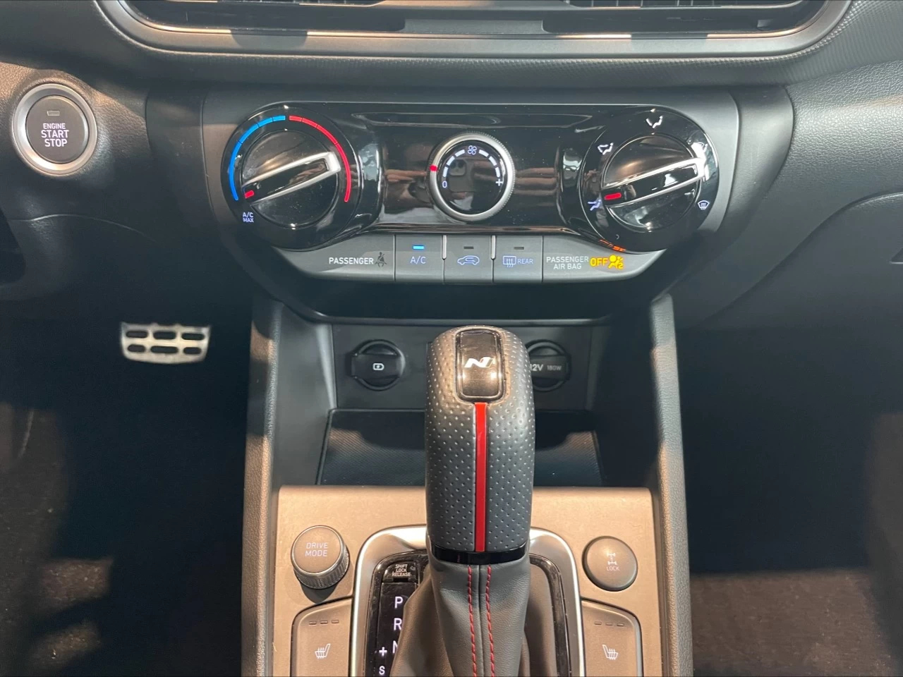 2022 Hyundai Kona 1.6T N Line https://www.acuramontrealcentre.com/resize/b990ff35b810a3abc0cc817b2ca24889-1