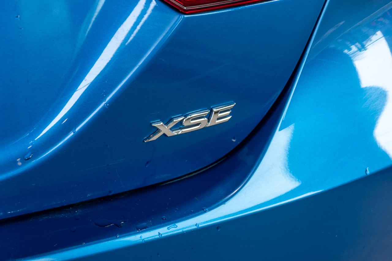 2018 Toyota Camry
                                                    XSE Image principale