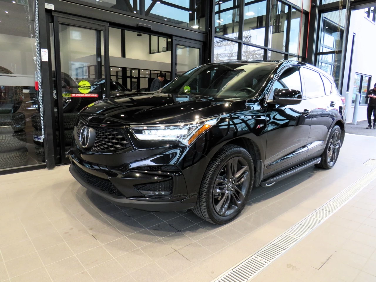 2021 Acura RDX A-Spec https://www.acuramontrealcentre.com/resize/b990ff35b810a3abc0cc817b2ca24889-1