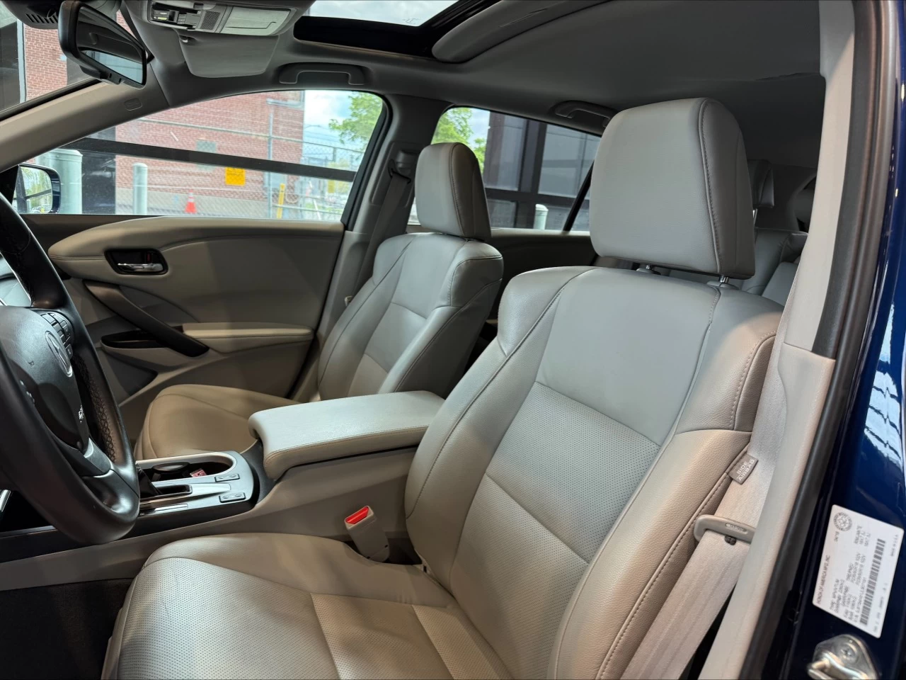 2018 Acura RDX Tech https://www.acuramontrealcentre.com/resize/b990ff35b810a3abc0cc817b2ca24889-1