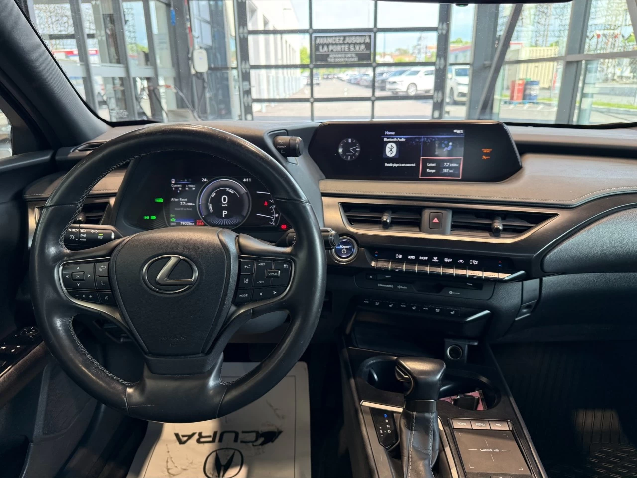 2021 Lexus UX250h UX 250h https://www.acuramontrealcentre.com/resize/b990ff35b810a3abc0cc817b2ca24889-1