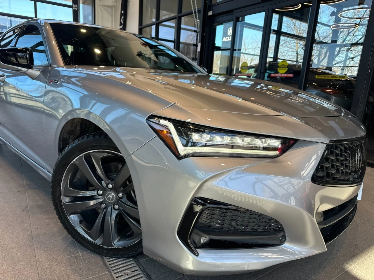 2021 Acura TLX A-Spec https://www.acuramontrealcentre.com/resize/b990ff35b810a3abc0cc817b2ca24889-1