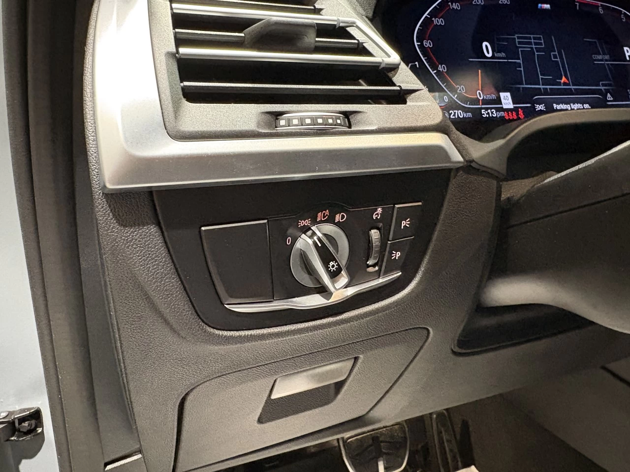 2024 BMW X3 xDrive30i https://www.acuramontrealcentre.com/resize/b990ff35b810a3abc0cc817b2ca24889-1