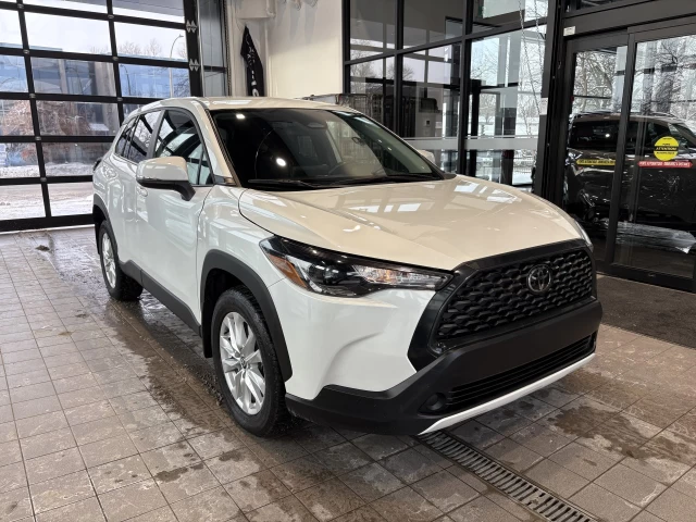Toyota Corolla Cross LE 2023