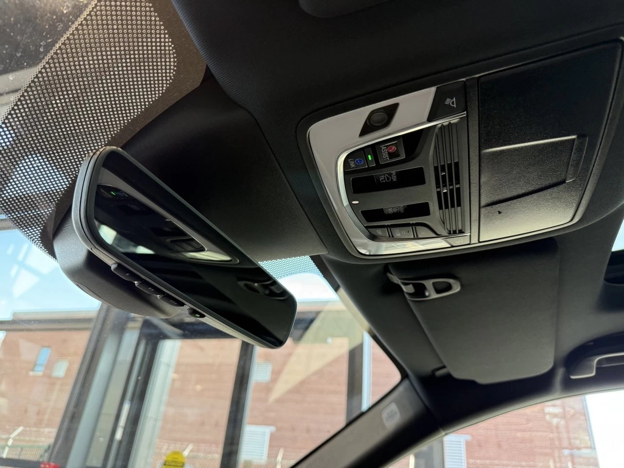 2022 Acura MDX A-Spec https://www.acuramontrealcentre.com/resize/b990ff35b810a3abc0cc817b2ca24889-1