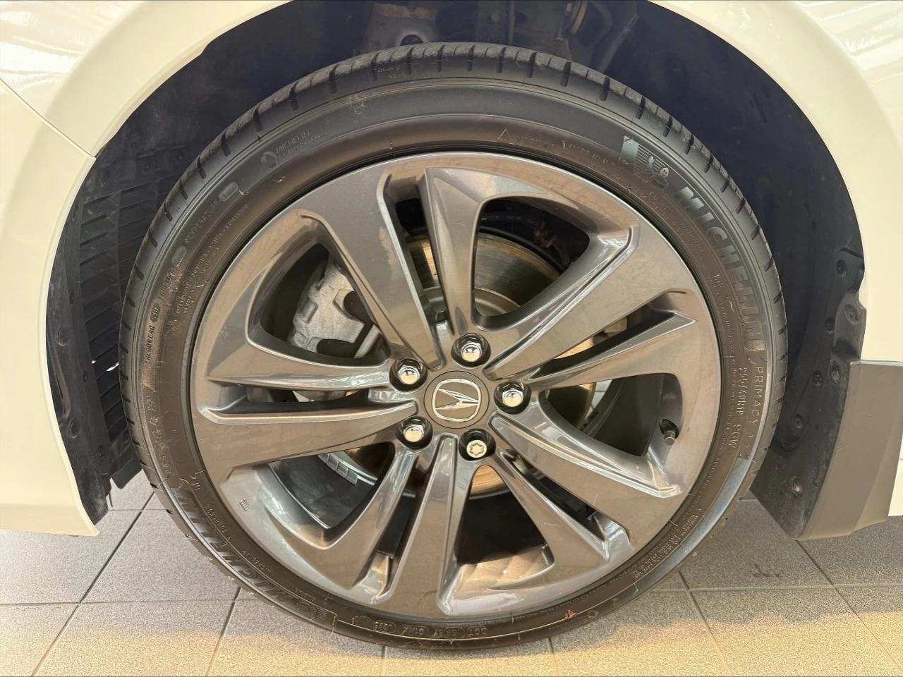 2023 Acura TLX A-Spec https://www.acuramontrealcentre.com/resize/b990ff35b810a3abc0cc817b2ca24889-1