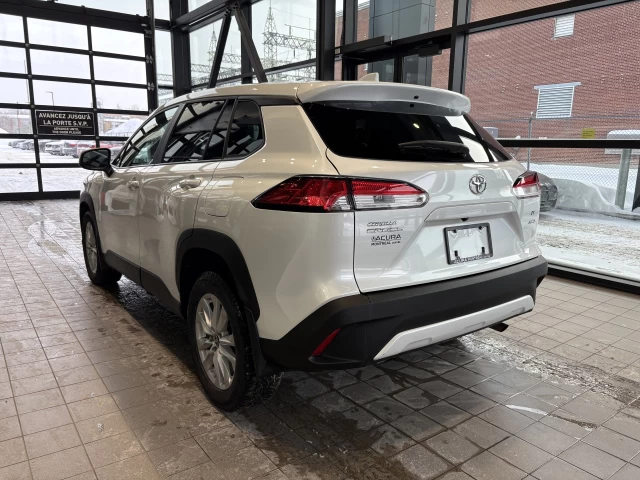 Toyota Corolla Cross LE 2023