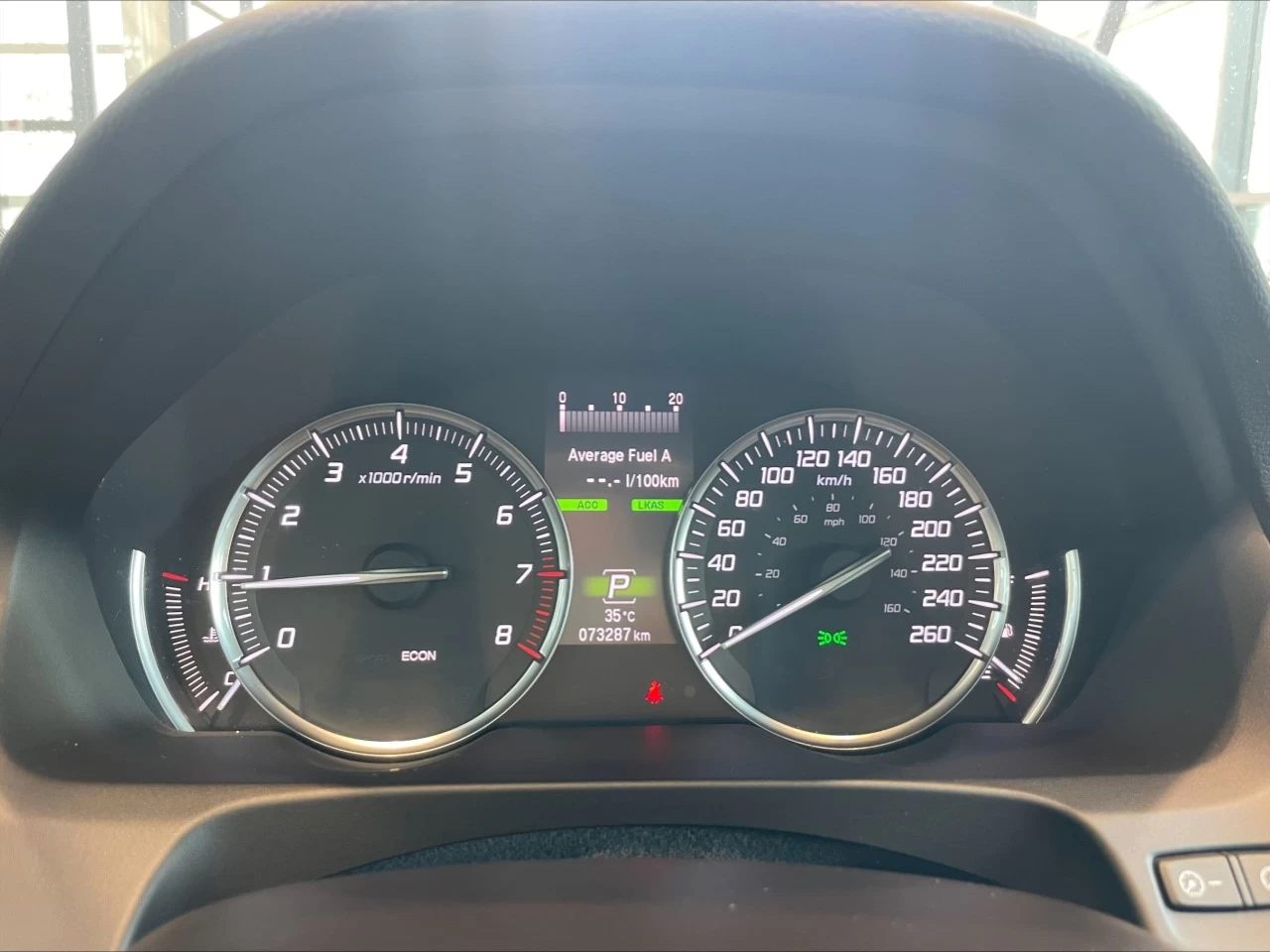 2018 Acura TLX Elite https://www.acuramontrealcentre.com/resize/b990ff35b810a3abc0cc817b2ca24889-1