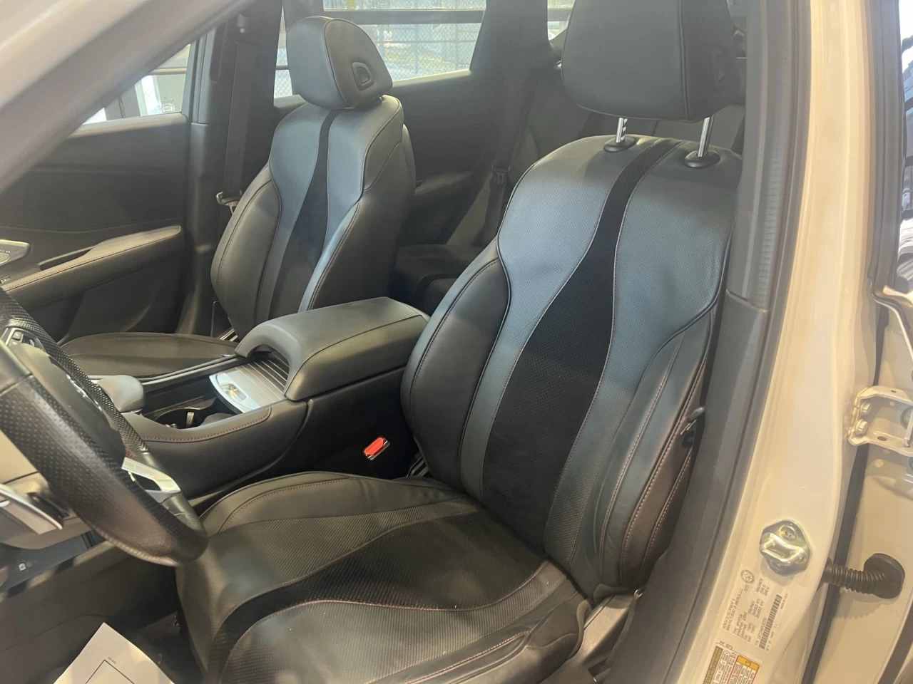 2023 Acura RDX A-Spec https://www.acuramontrealcentre.com/resize/b990ff35b810a3abc0cc817b2ca24889-1