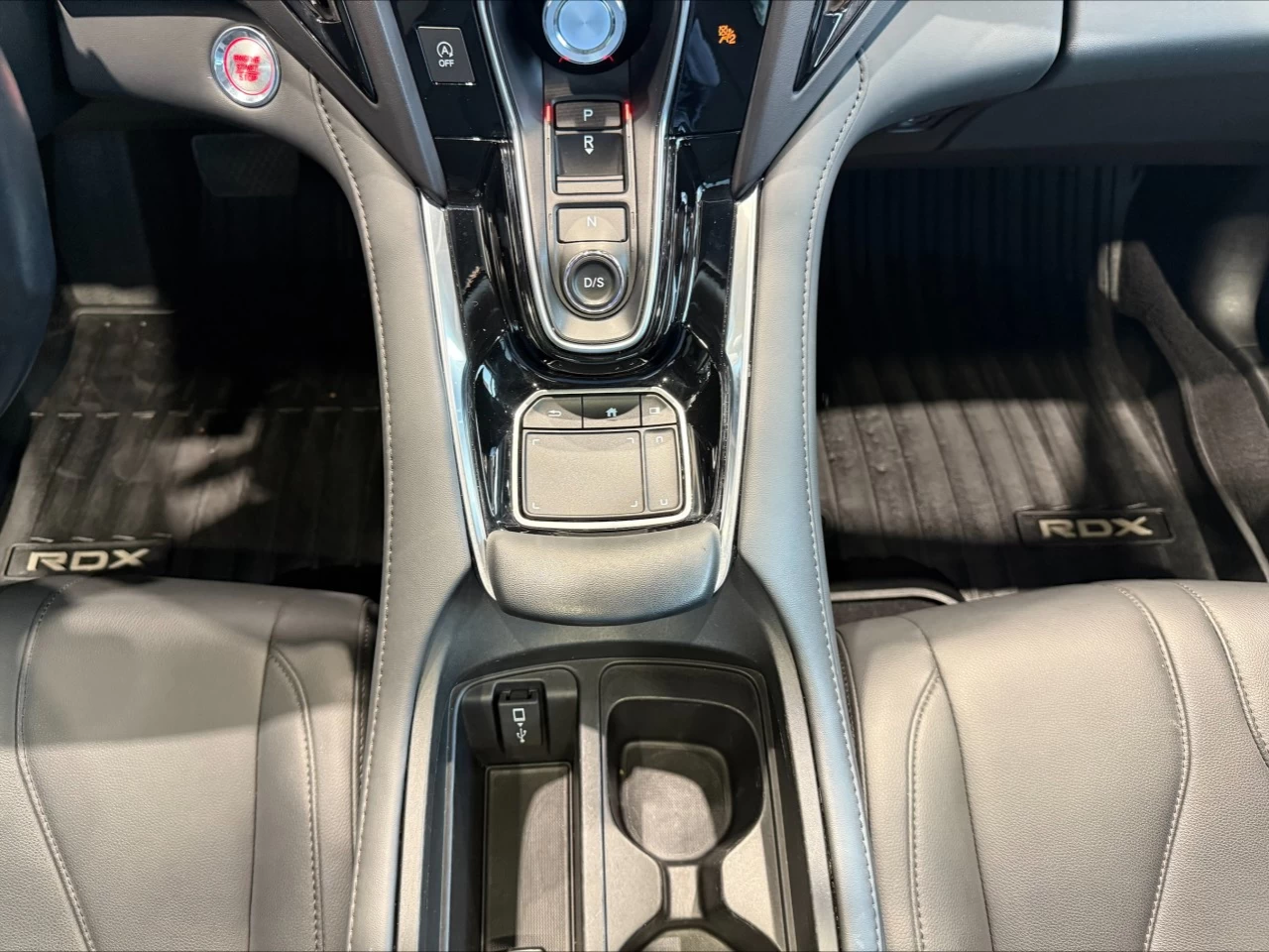 2021 Acura RDX Tech https://www.acuramontrealcentre.com/resize/b990ff35b810a3abc0cc817b2ca24889-1
