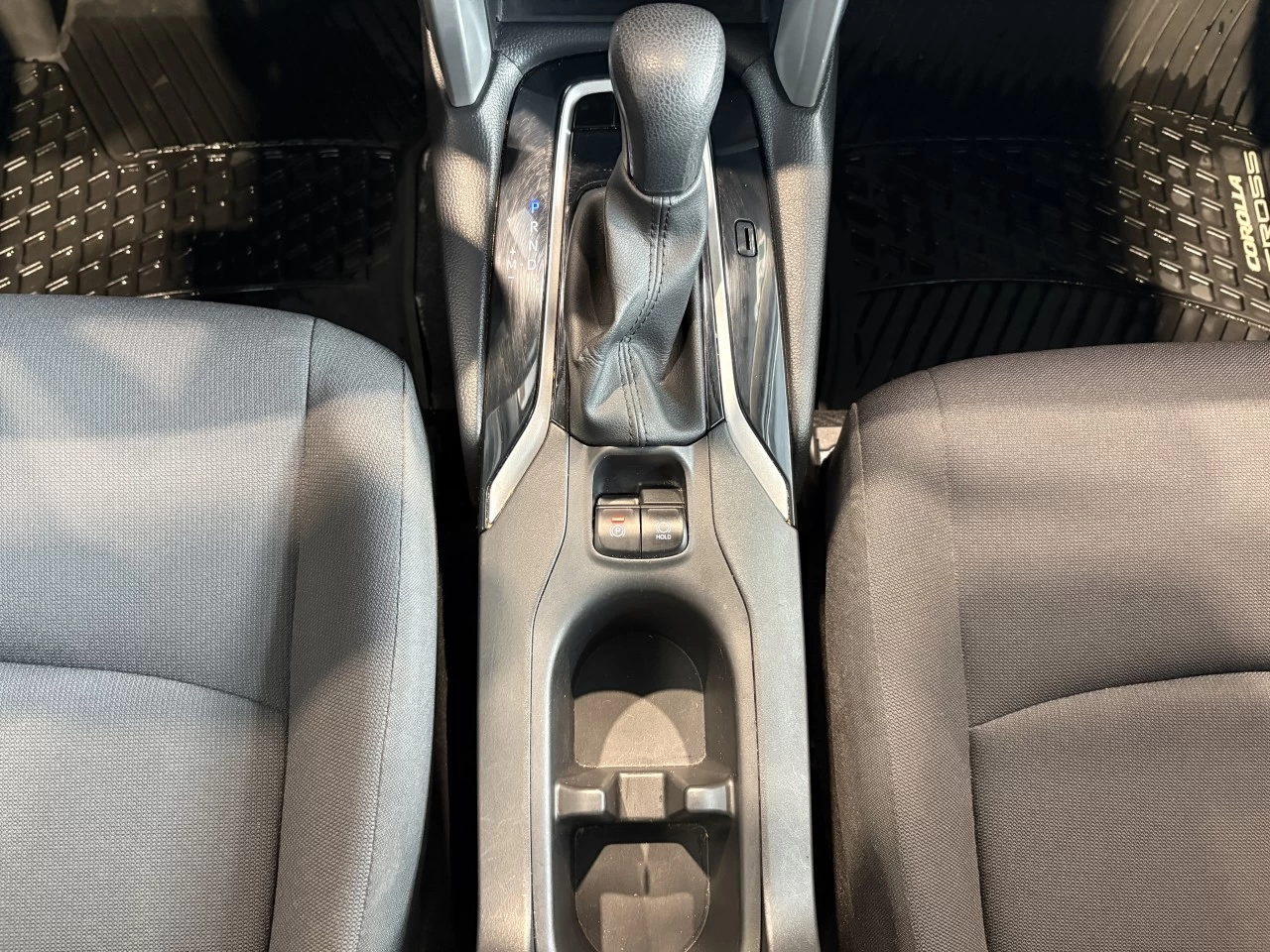 2023 Toyota Corolla Cross LE Image principale