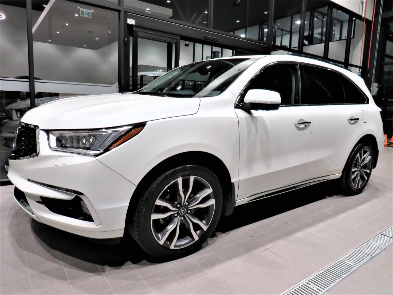2019 Acura MDX Elite 6 Passenger/A-Spec Image principale