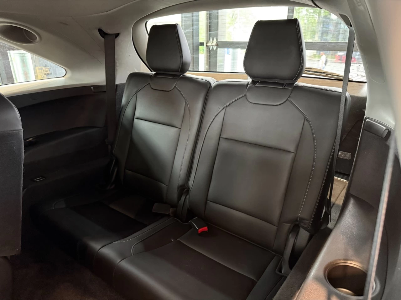 2017 Acura MDX Elite Pkg https://www.acuramontrealcentre.com/resize/b990ff35b810a3abc0cc817b2ca24889-1
