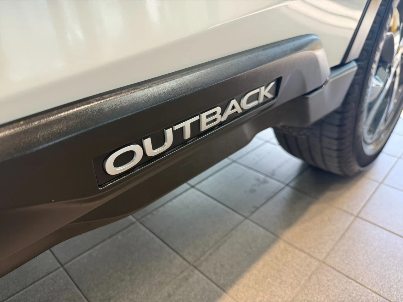 2020 Subaru Outback Outdoor XT https://www.acuramontrealcentre.com/resize/b990ff35b810a3abc0cc817b2ca24889-1