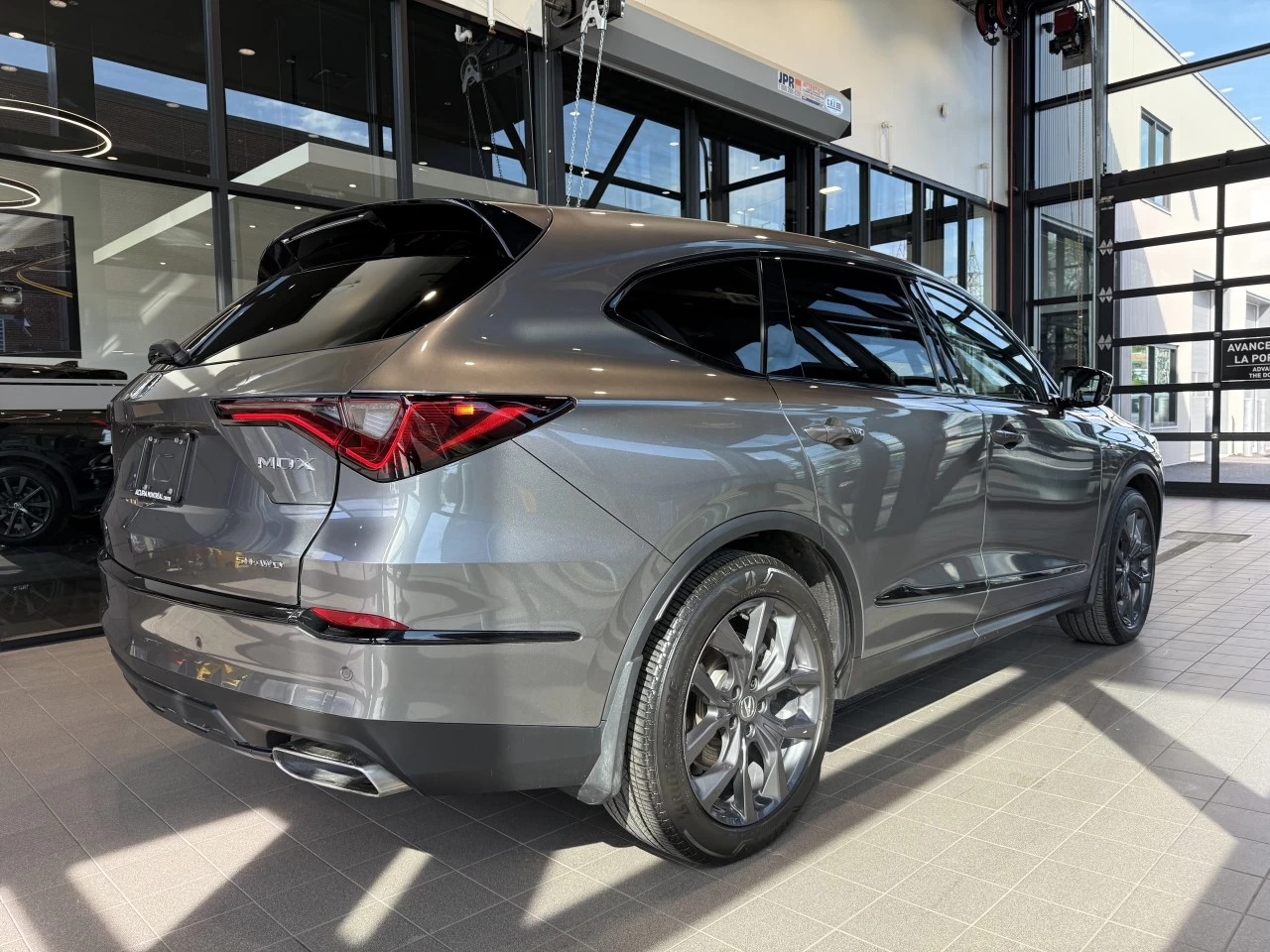 2022 Acura MDX A-Spec https://www.acuramontrealcentre.com/resize/b990ff35b810a3abc0cc817b2ca24889-1