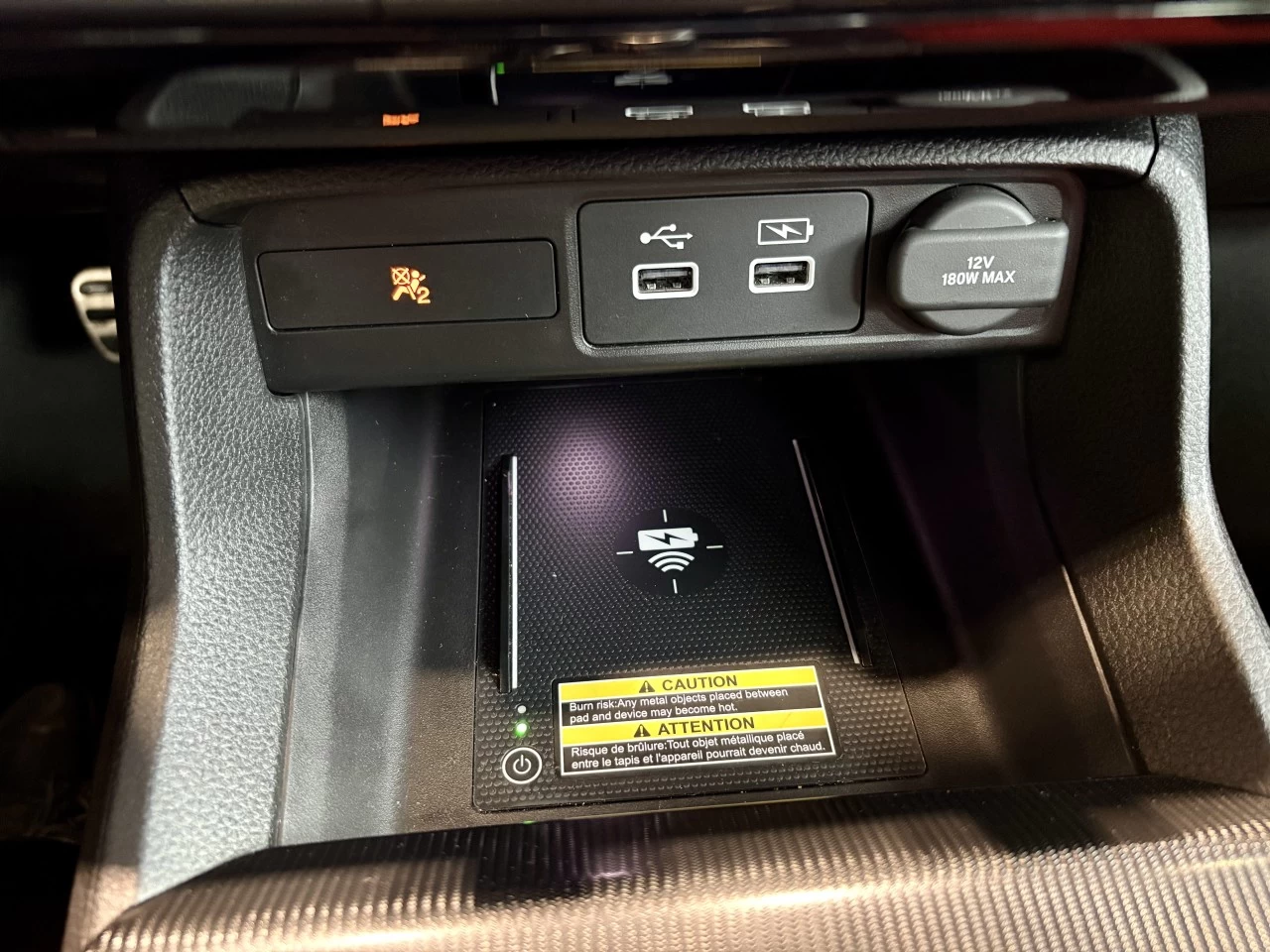 2022 Honda Civic Si berline Manual https://www.acuramontrealcentre.com/resize/b990ff35b810a3abc0cc817b2ca24889-1