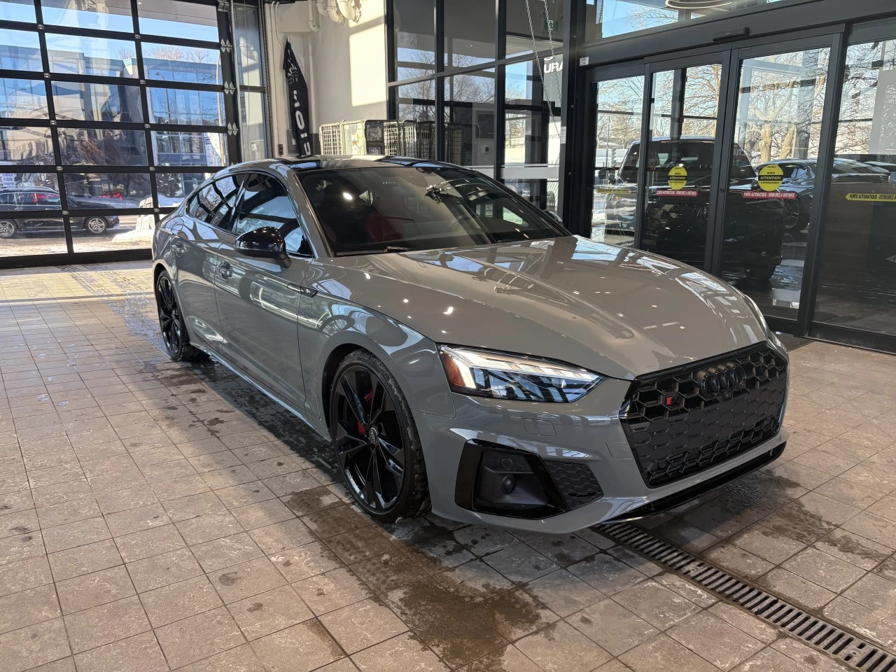 2022 Audi S5 Sportback Technik https://www.acuramontrealcentre.com/resize/b990ff35b810a3abc0cc817b2ca24889-1