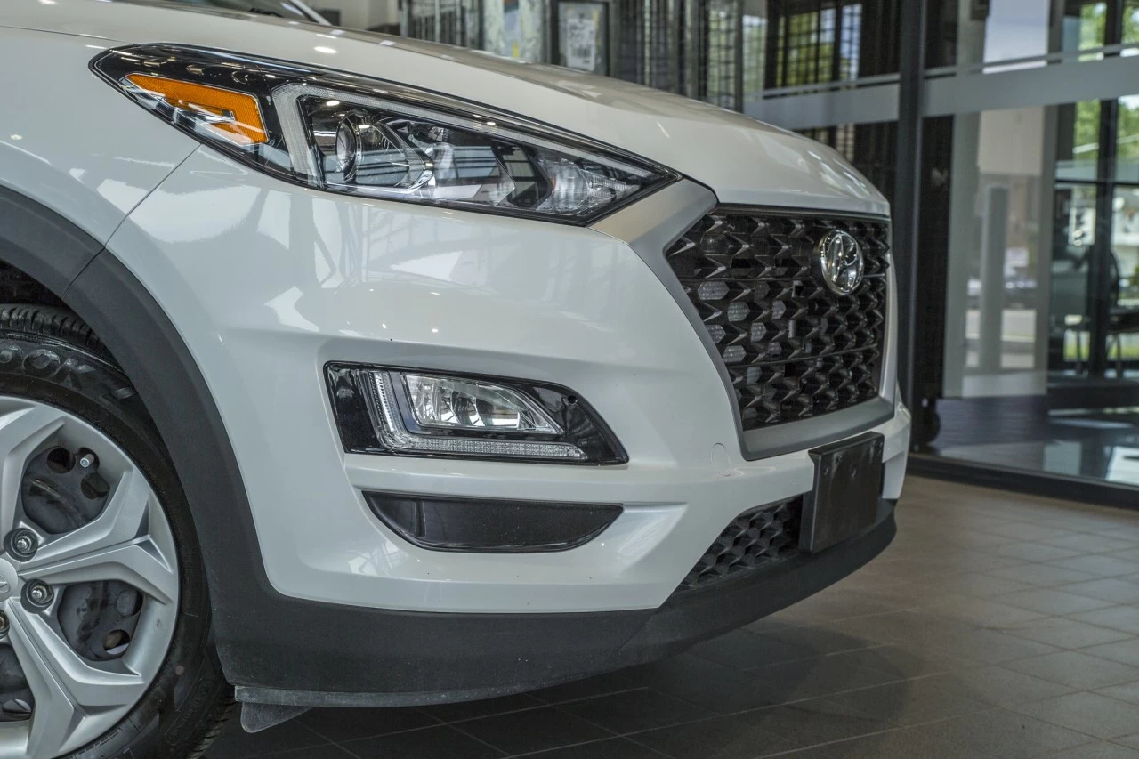2021 Hyundai Tucson  https://www.acuramontrealcentre.com/resize/b990ff35b810a3abc0cc817b2ca24889-1