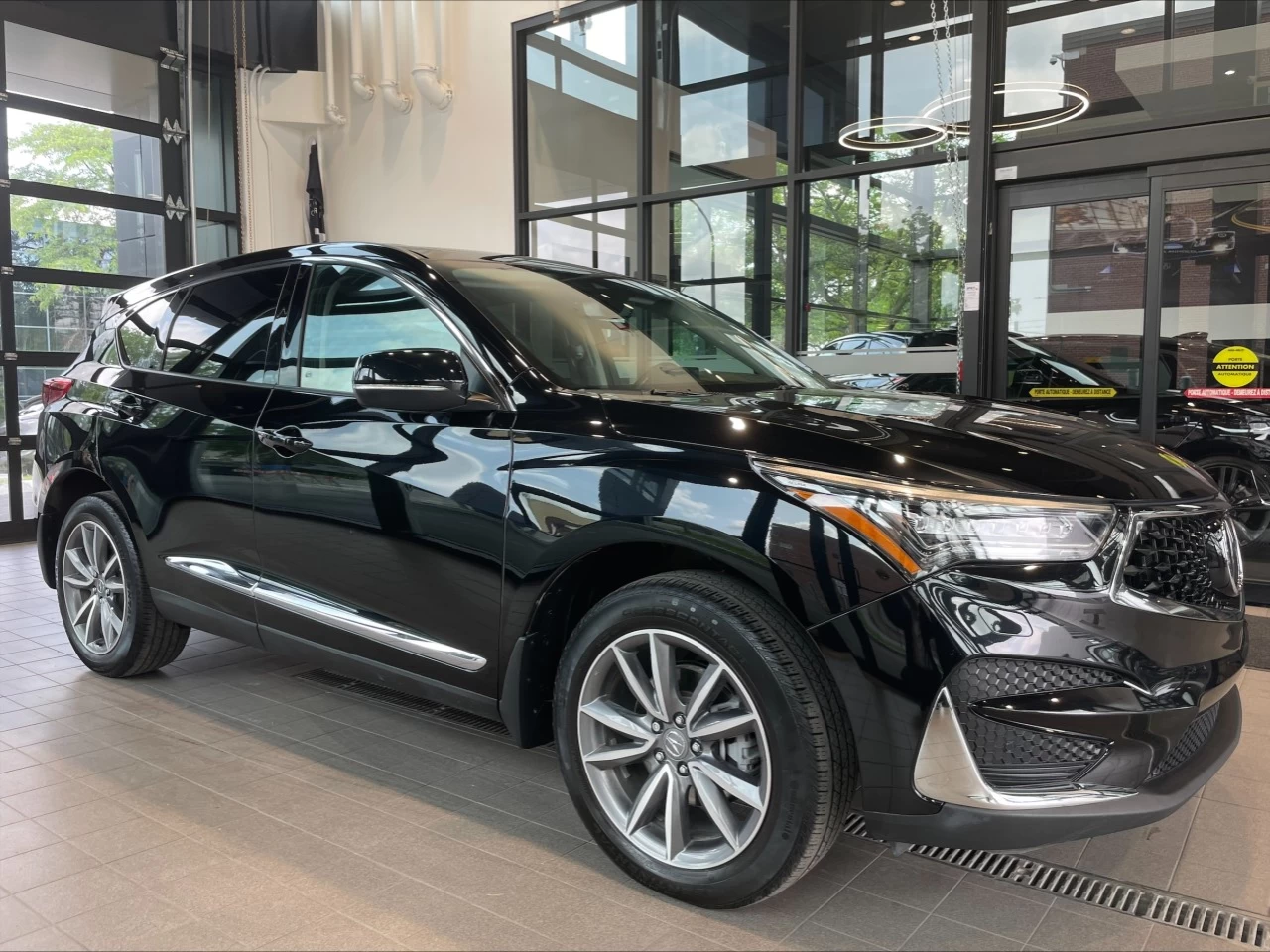 2021 Acura RDX Elite https://www.acuramontrealcentre.com/resize/b990ff35b810a3abc0cc817b2ca24889-1