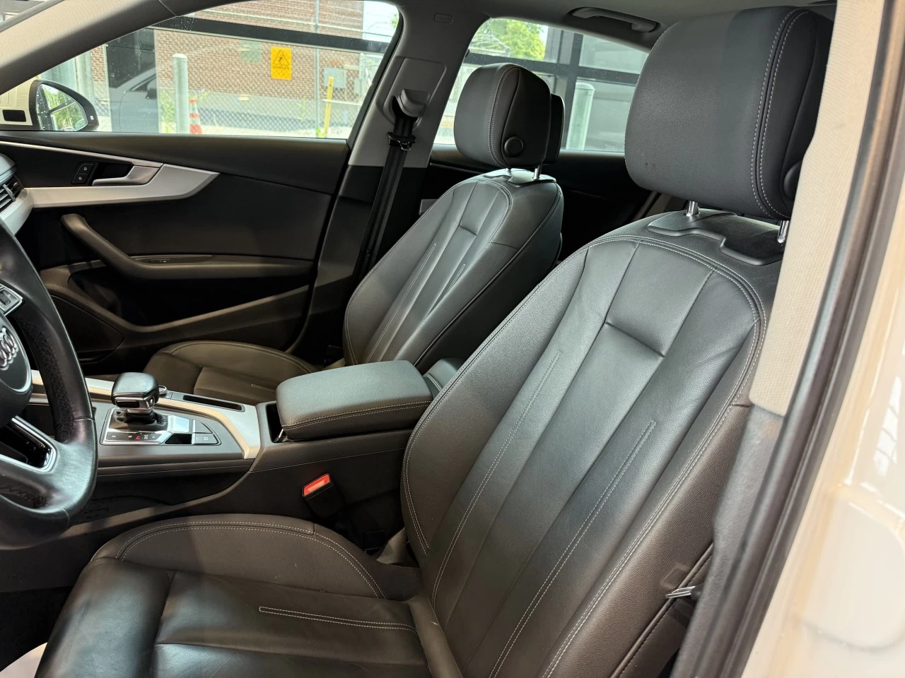 2021 Audi A4 Quattro Komfort 45 TFSI https://www.acuramontrealcentre.com/resize/b990ff35b810a3abc0cc817b2ca24889-1