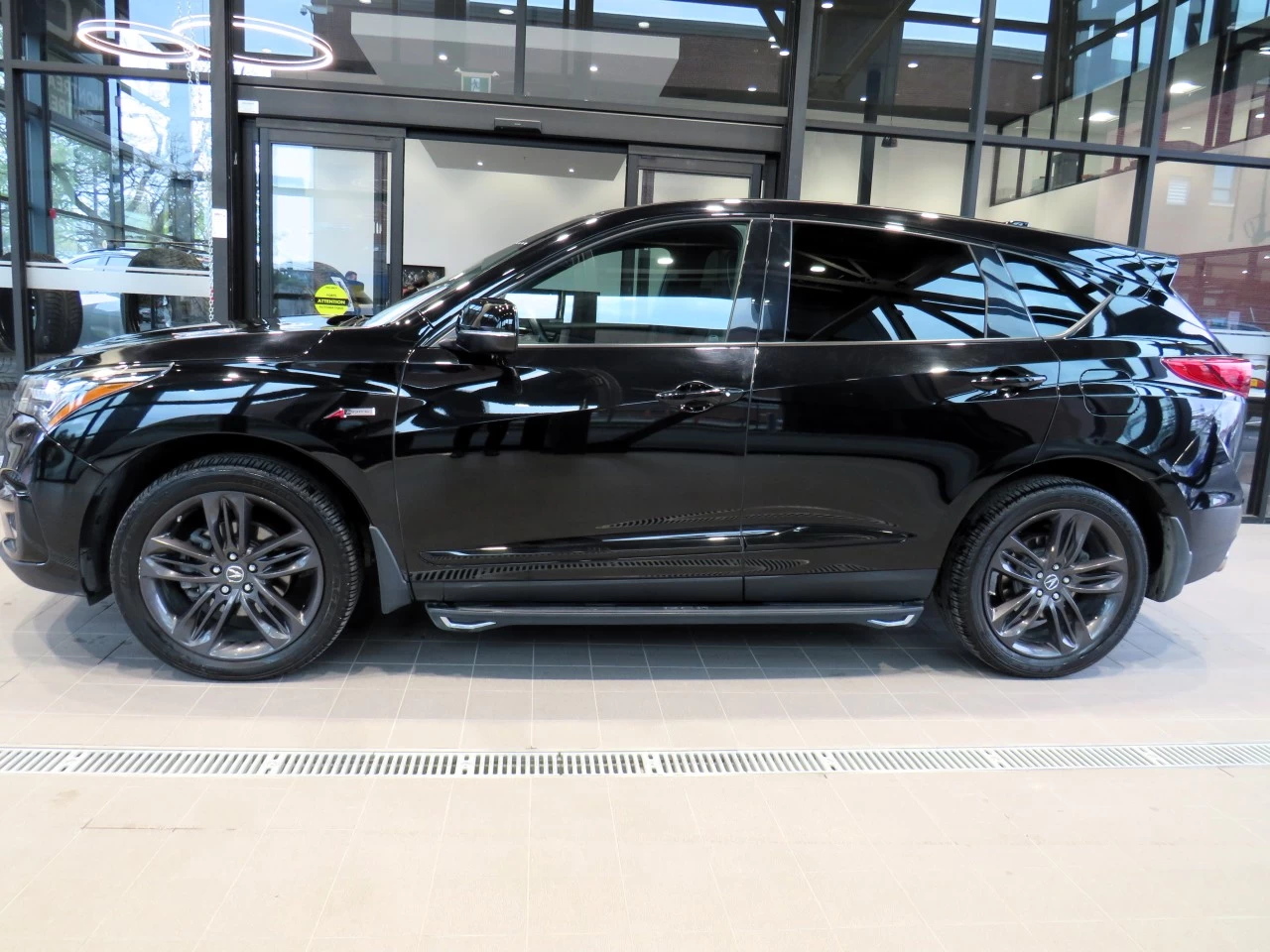 2021 Acura RDX A-Spec https://www.acuramontrealcentre.com/resize/b990ff35b810a3abc0cc817b2ca24889-1